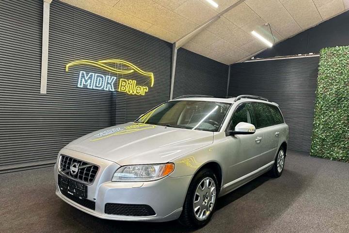 undefined Volvo V70 fra 2011 set udefra