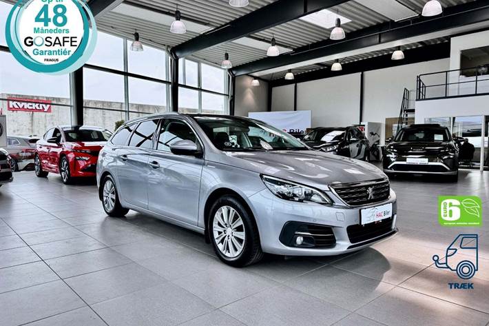 Grå Peugeot 308 fra 2018
