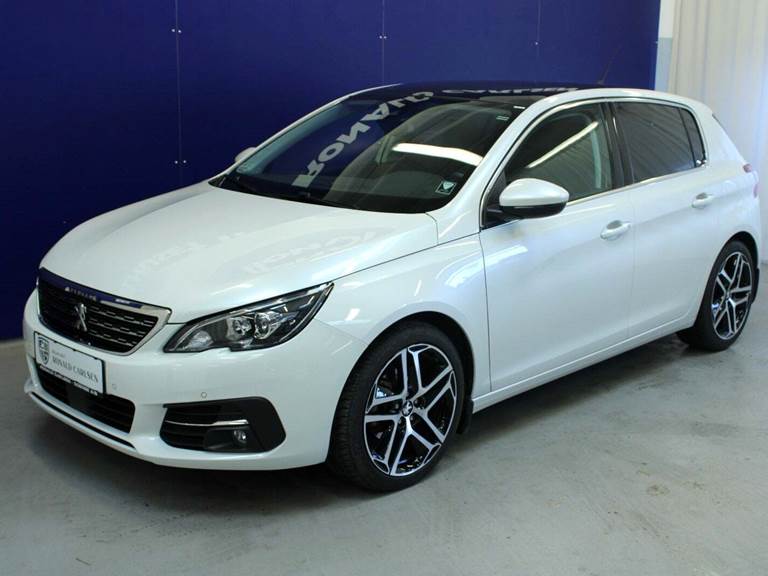 Peugeot 308 1,2 e-THP 130 Selection Sky