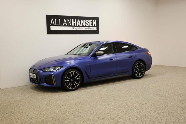Blå BMW i4 fra 2022