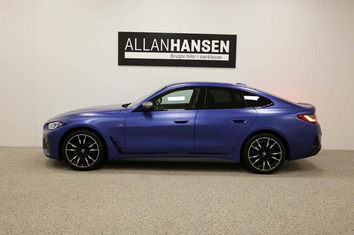 Blå BMW i4 fra 2022