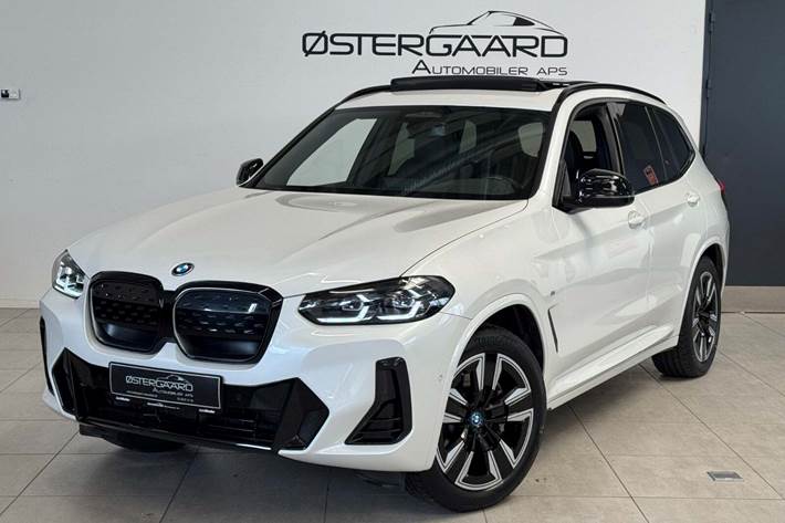 Hvid BMW iX3 fra 2023