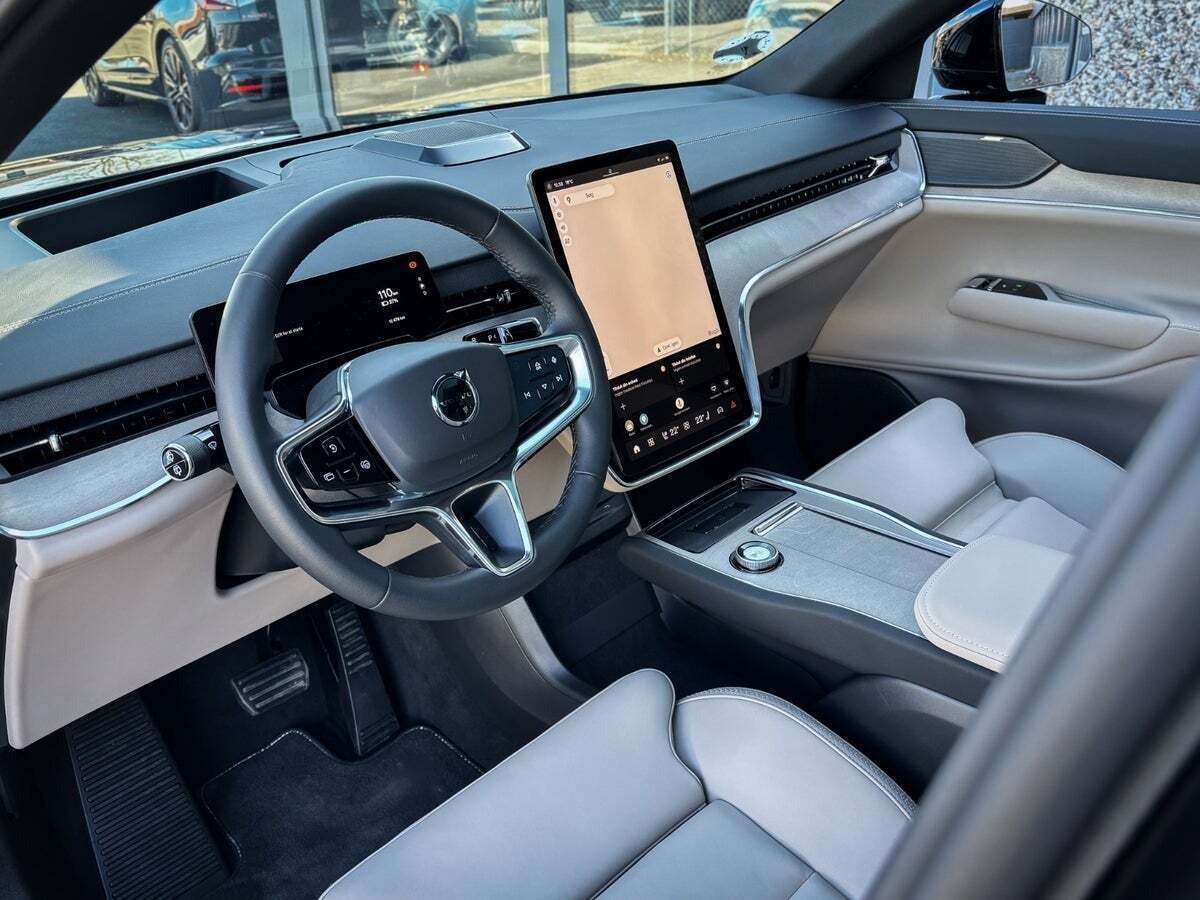 Volvo EX90 Plus 7prs