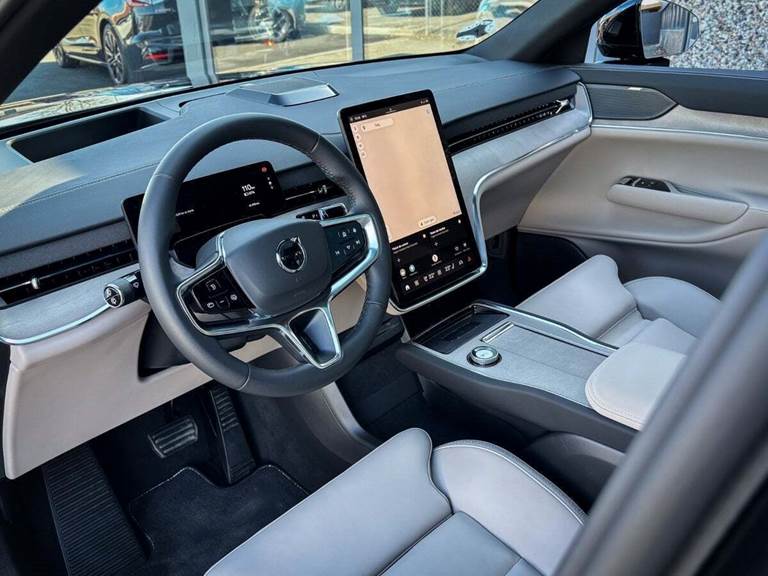 Volvo EX90 Plus 7prs