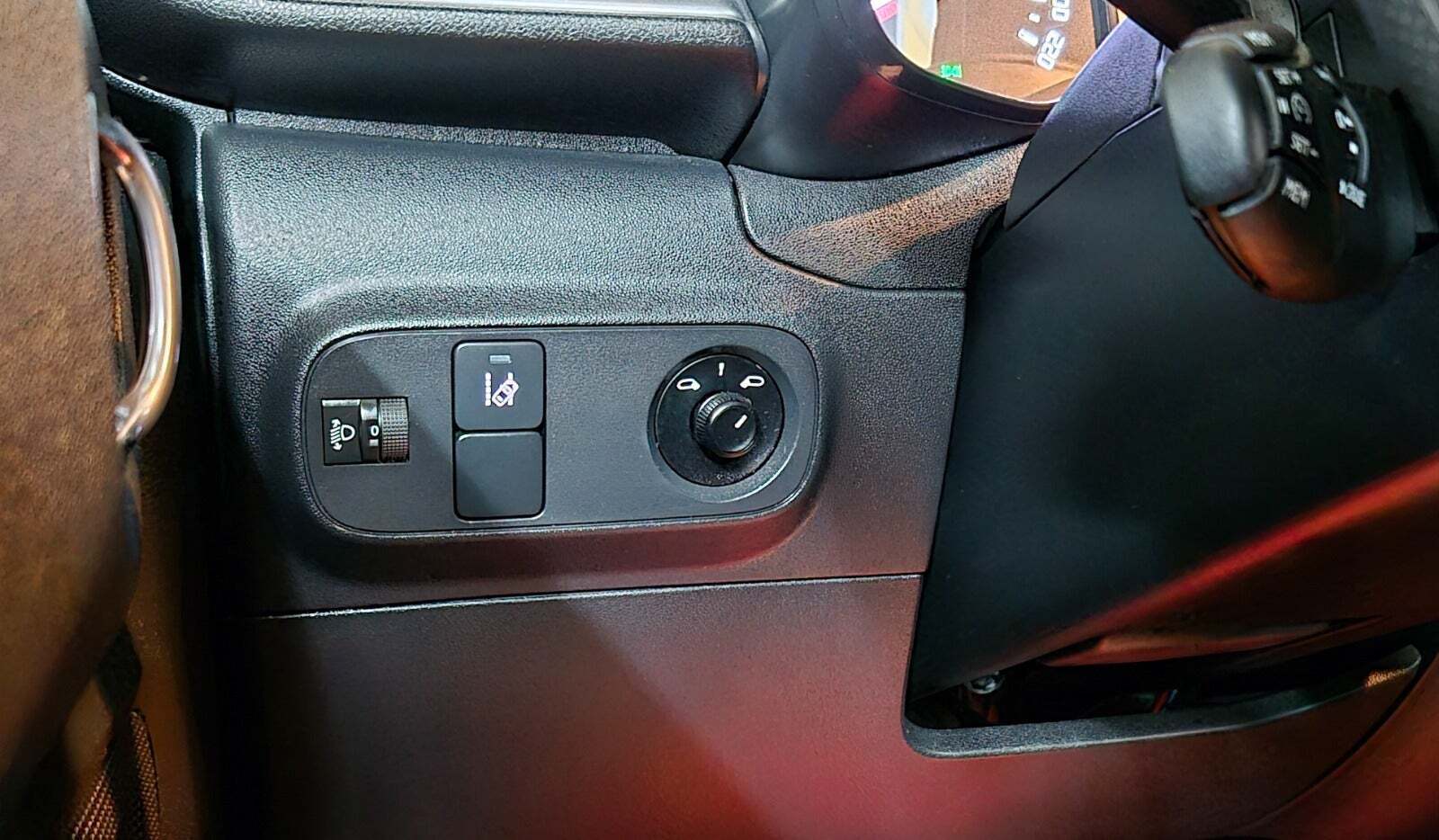 Blå Citroën C3 fra 2017