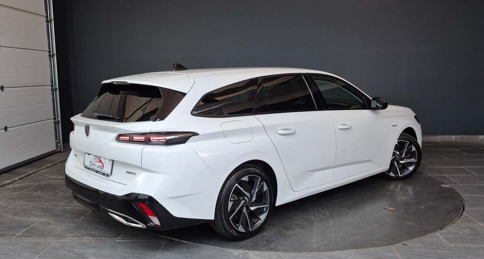 Peugeot 308 1,6 Hybrid Allure Pack SW EAT8