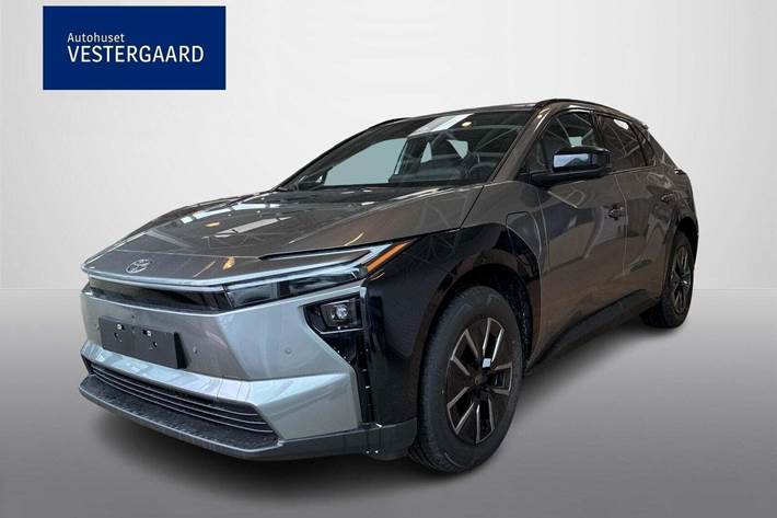 Grå Toyota BZ4X fra 2026