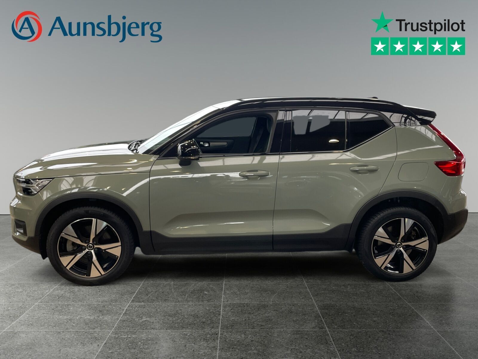 Volvo XC40 P6 ReCharge Plus