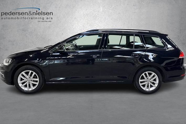 Sort VW Golf fra 2020