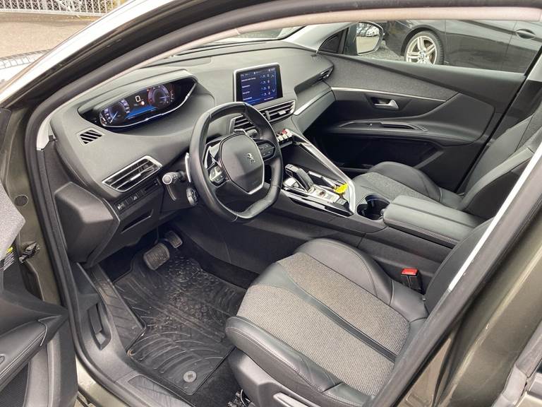 Peugeot 5008 1,5 BlueHDi Allure EAT8 130HK 5d 8g Aut.