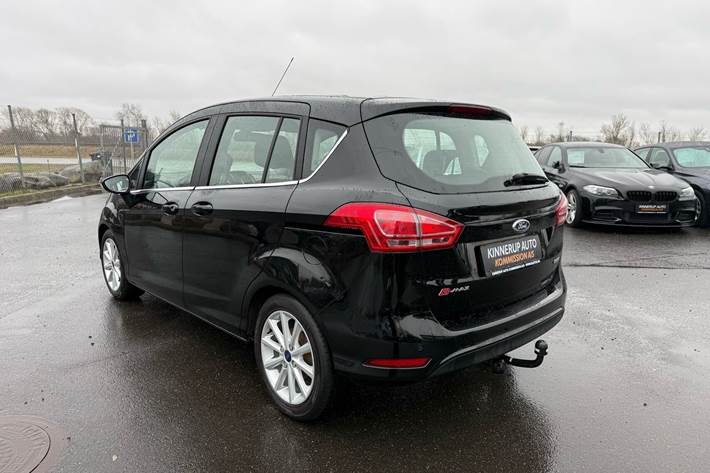 Sort Ford B-MAX fra 2017