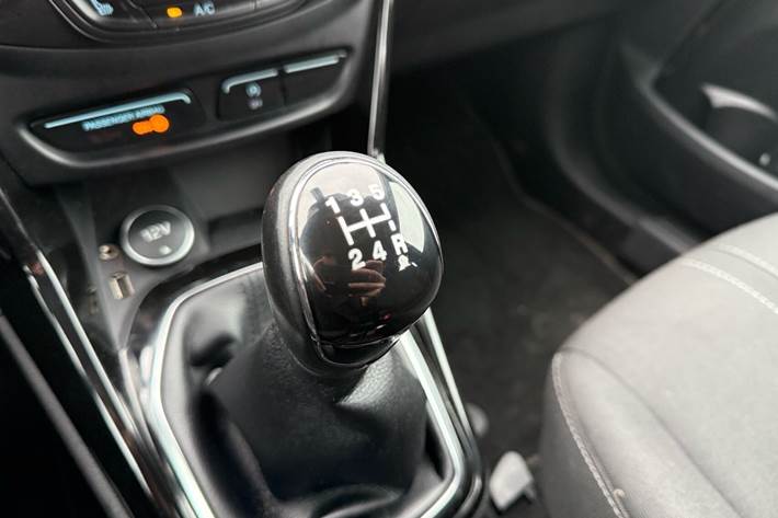 Sort Ford B-MAX fra 2017