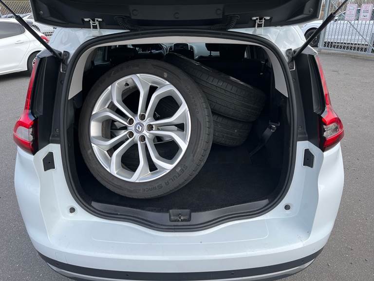 Renault Grand Scénic 1,2 Energy TCe Zen 130HK 6g