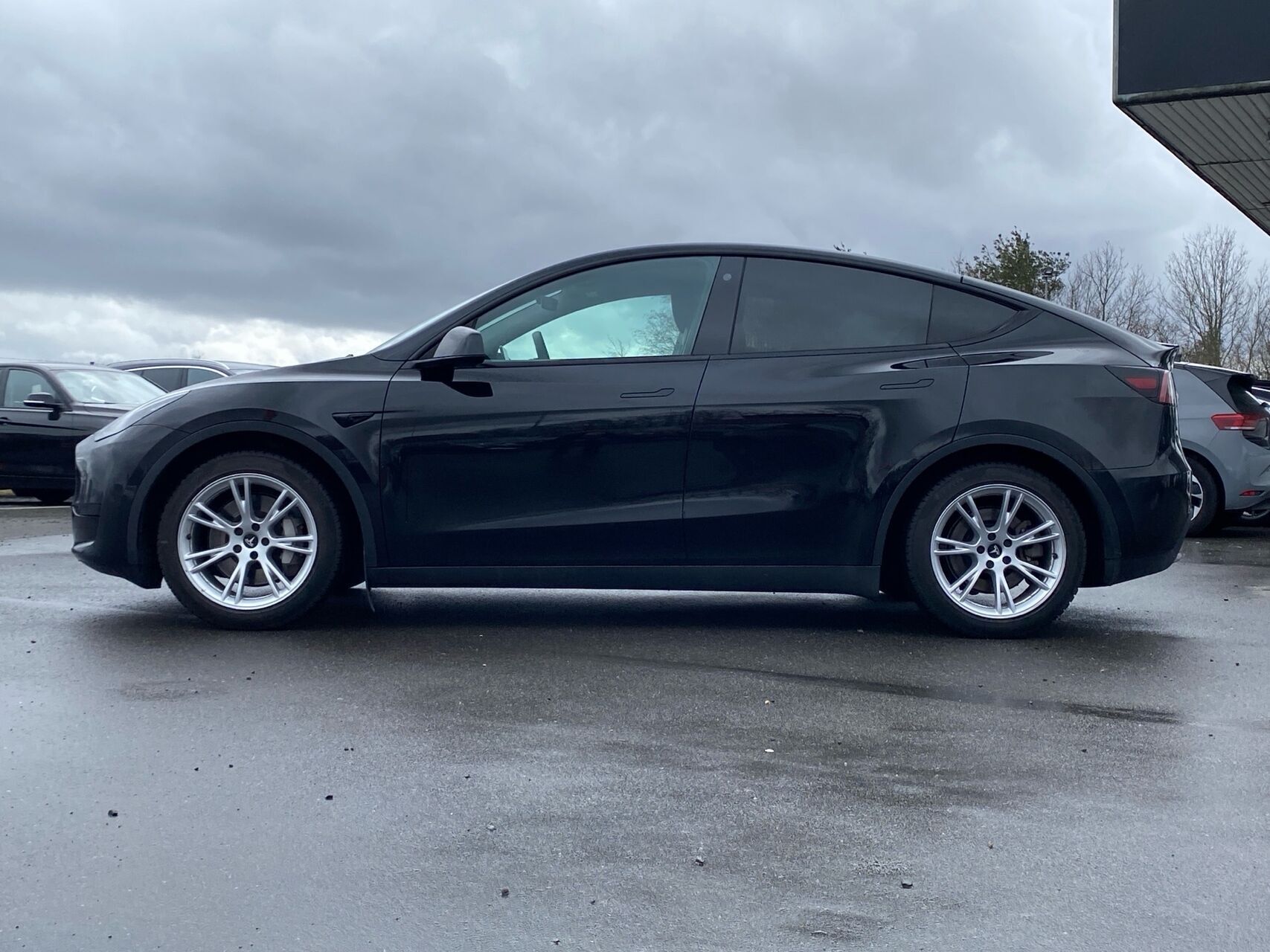 Tesla Model Y EL RWD 299HK 5d Aut.