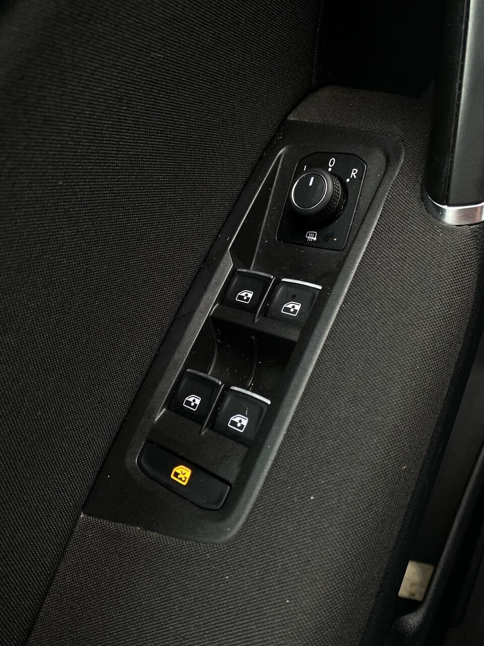 Sort VW Touran fra 2018