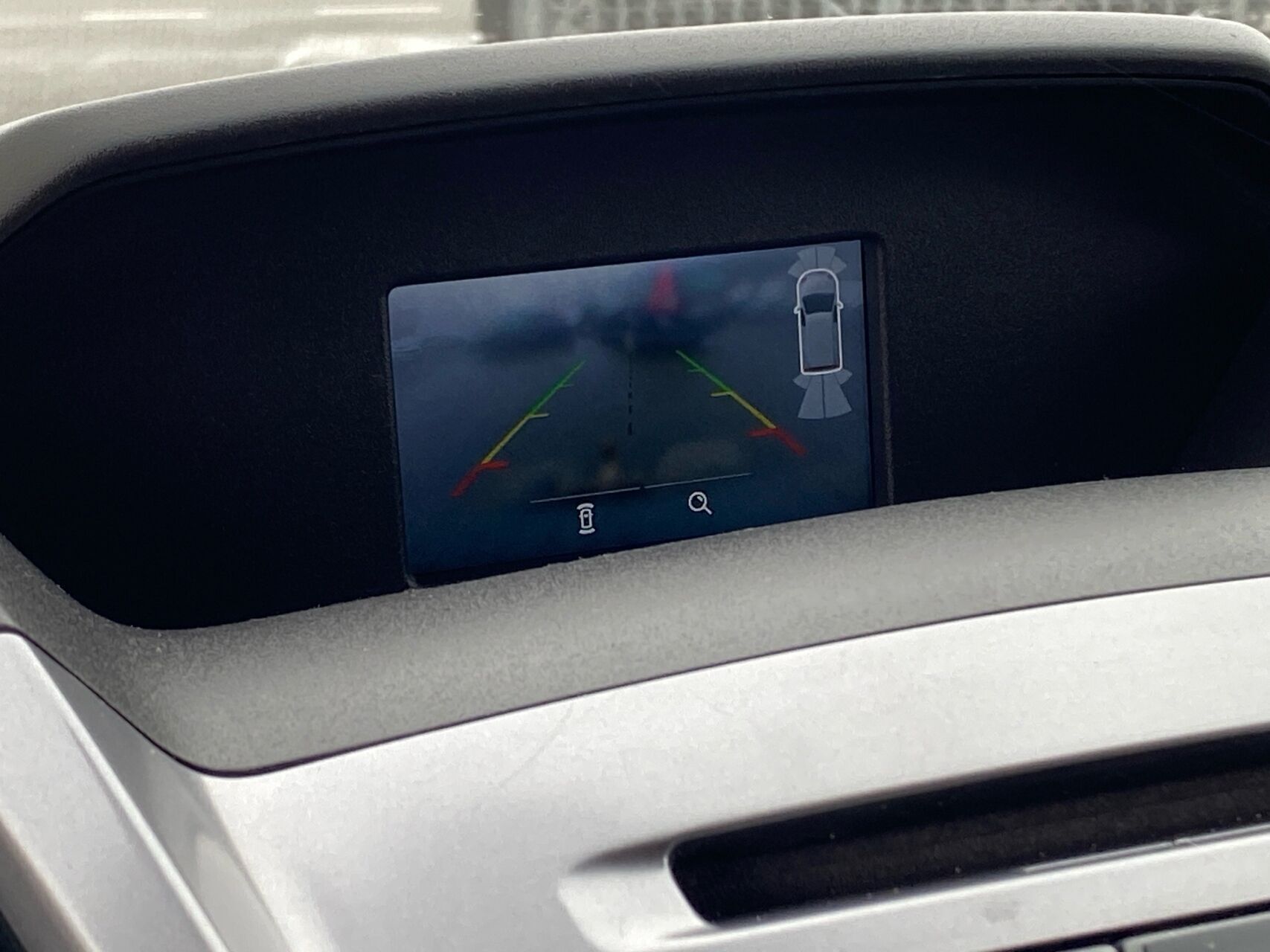 Blå Ford Transit fra 2018