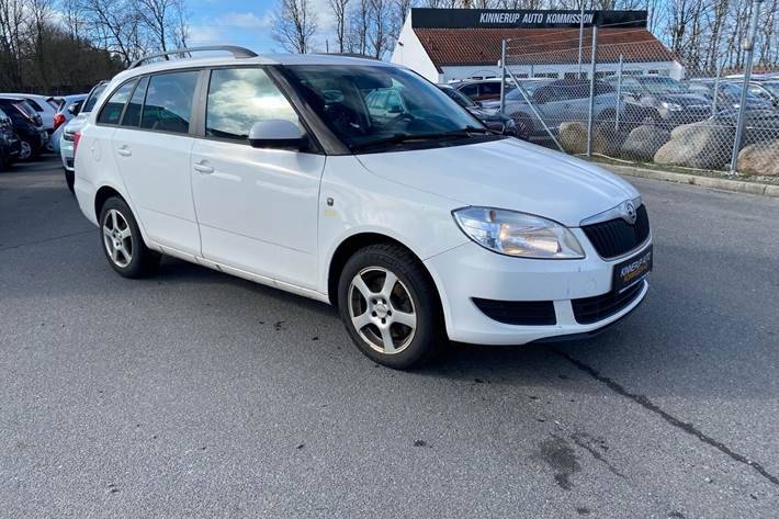 Hvid Skoda Fabia fra 2013