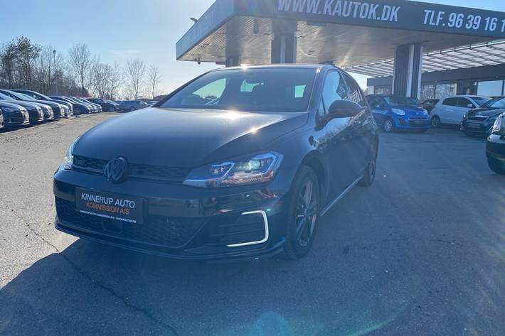 Sort VW Golf fra 2018