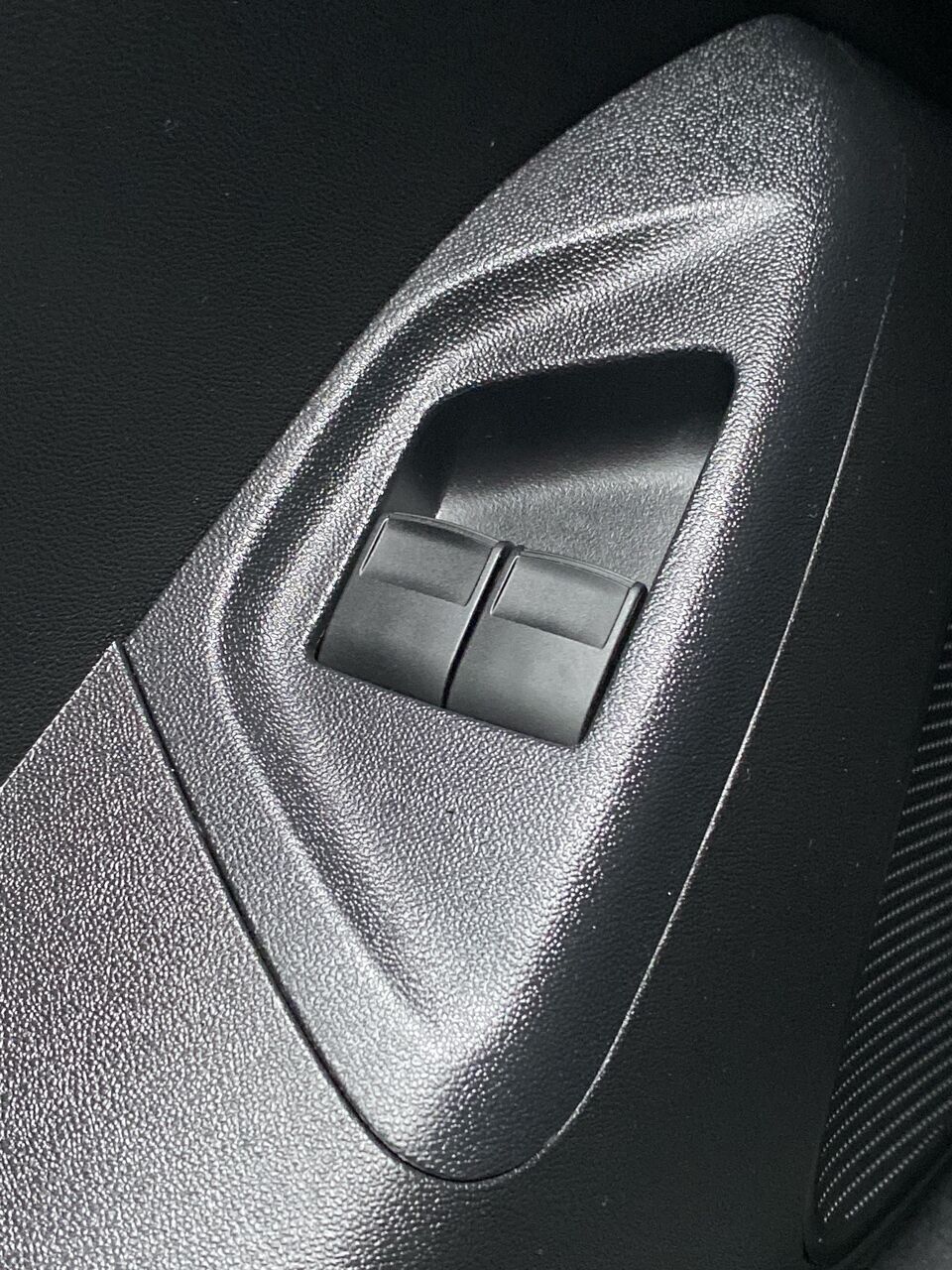 Sort Toyota Aygo fra 2016