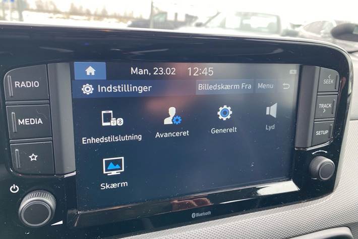 Sølv Hyundai i10 fra 2021