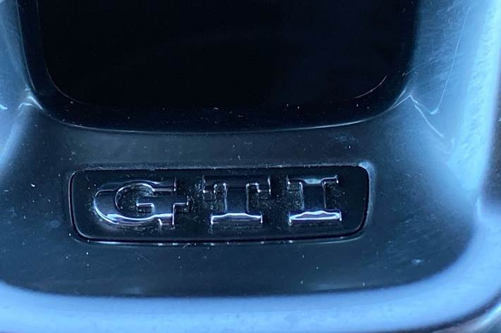 Sort VW Polo fra 2018