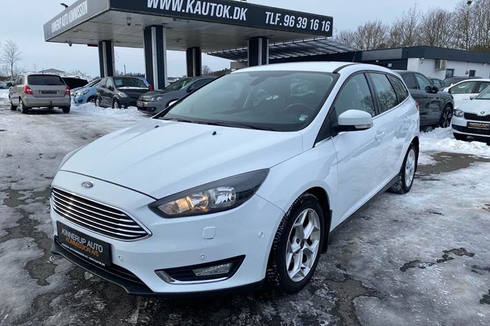 Hvid Ford Focus fra 2016