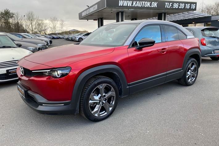 Rød Mazda MX-30 fra 2020