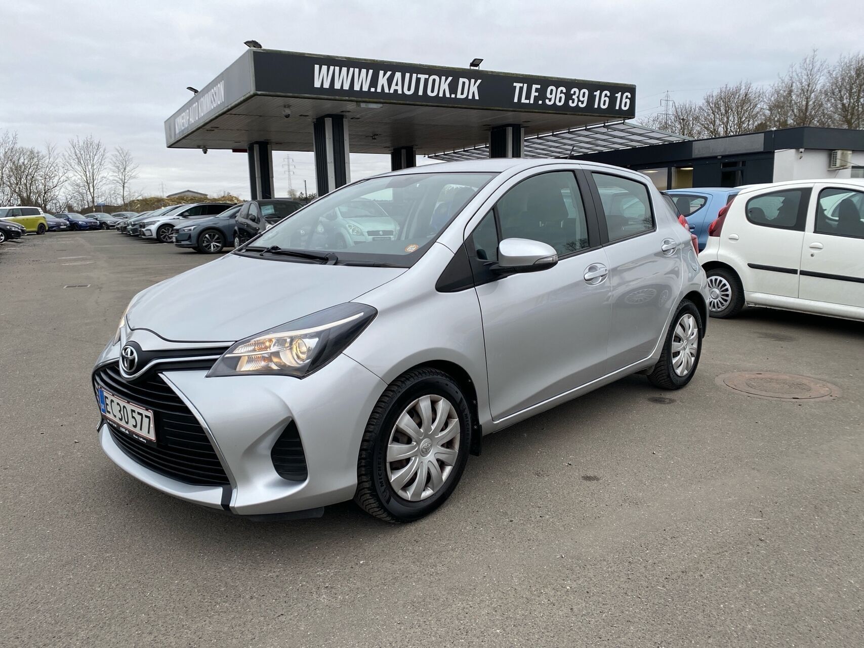 Toyota Yaris 1,0 VVT-I T2 69HK 5d