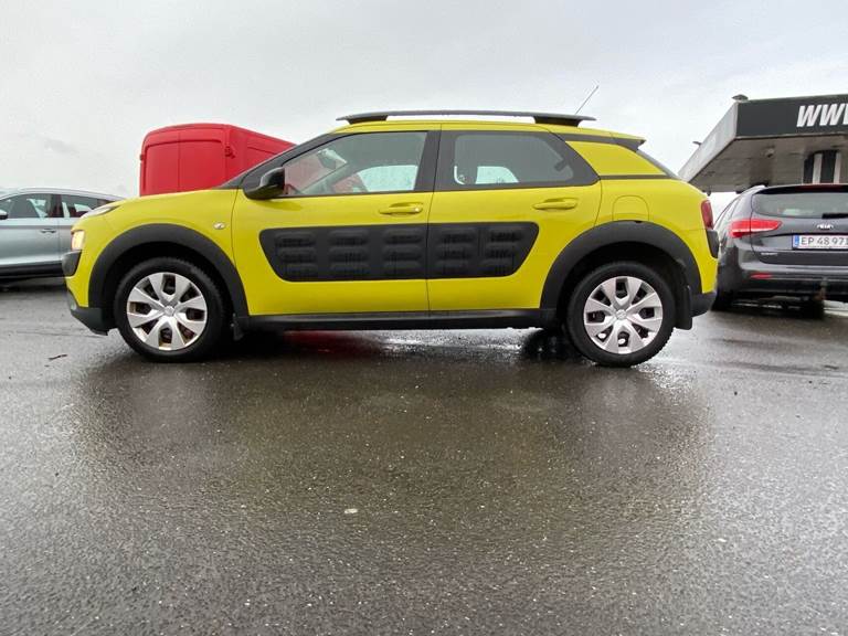 Citroën C4 Cactus 1,2 PureTech Feel 82HK 5d