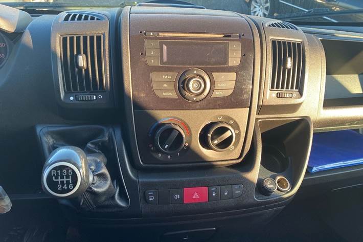 Hvid Fiat Ducato fra 2013