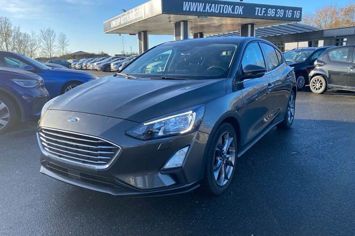 Grå Ford Focus fra 2019