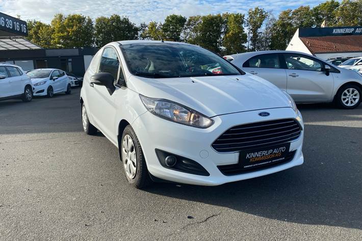 Hvid Ford Fiesta fra 2016