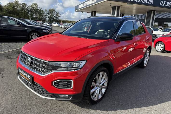 Rød VW T-Roc fra 2018
