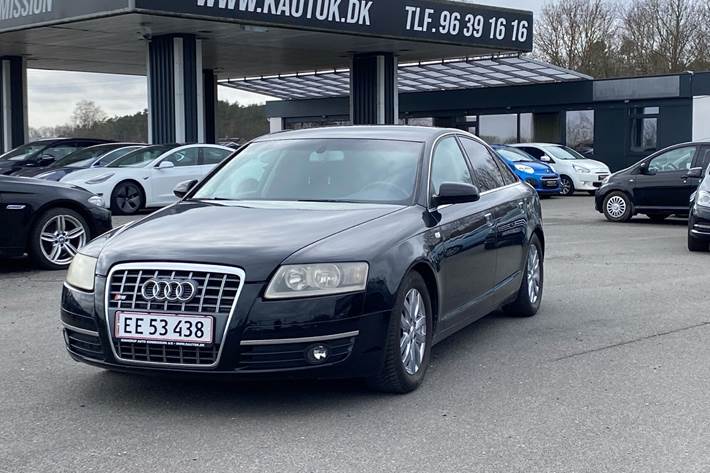 Sort Audi A6 fra 2005