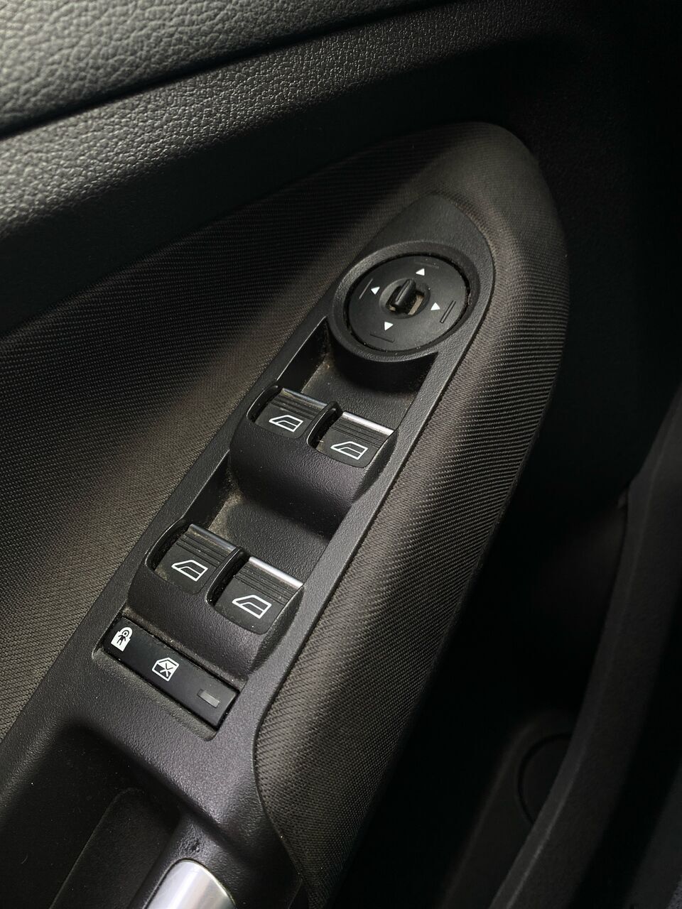 Sort Ford C-MAX fra 2017