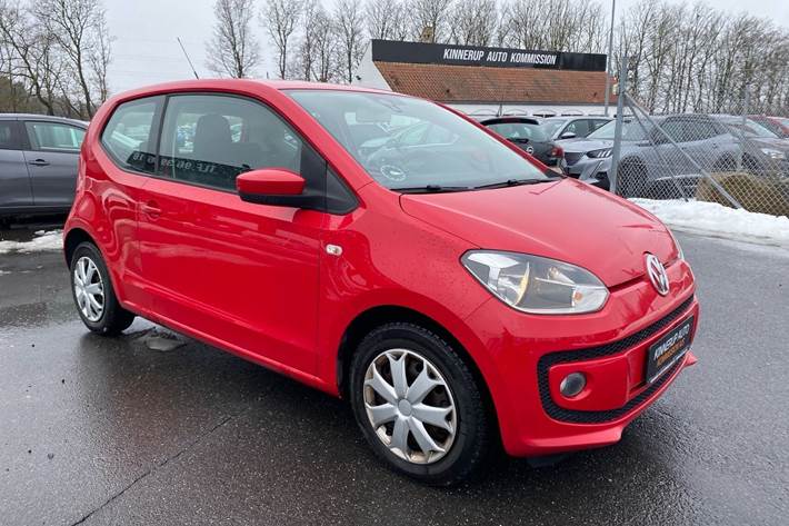 Rød VW up fra 2012