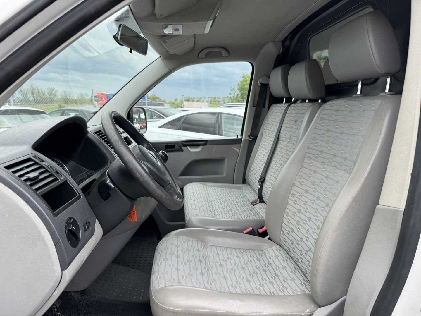 VW Transporter 2,0 L CR TDI 84HK Van