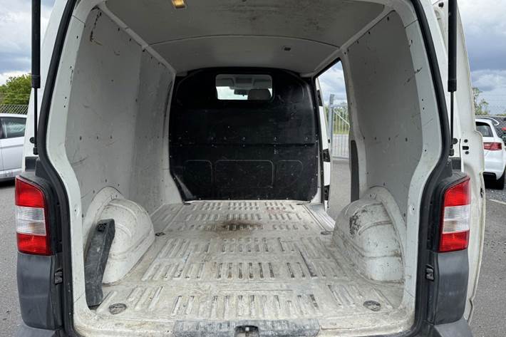 Hvid VW Transporter fra 2012