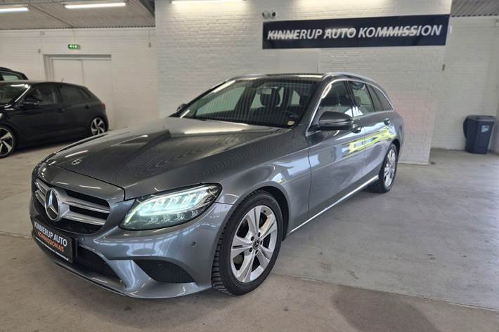 Sort Mercedes C220 d fra 2018