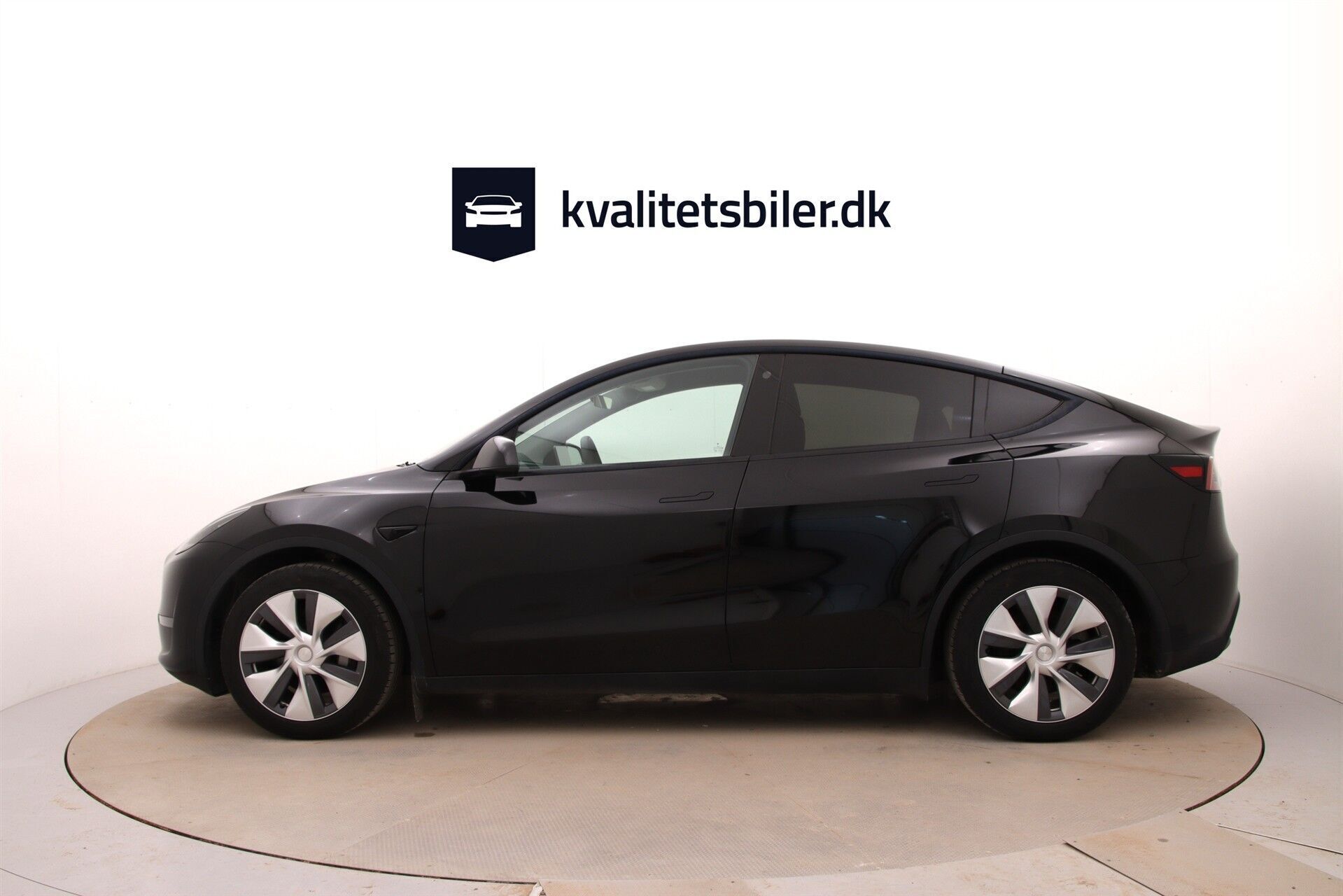 Tesla Model Y EL Long Range AWD 514HK 5d Aut.