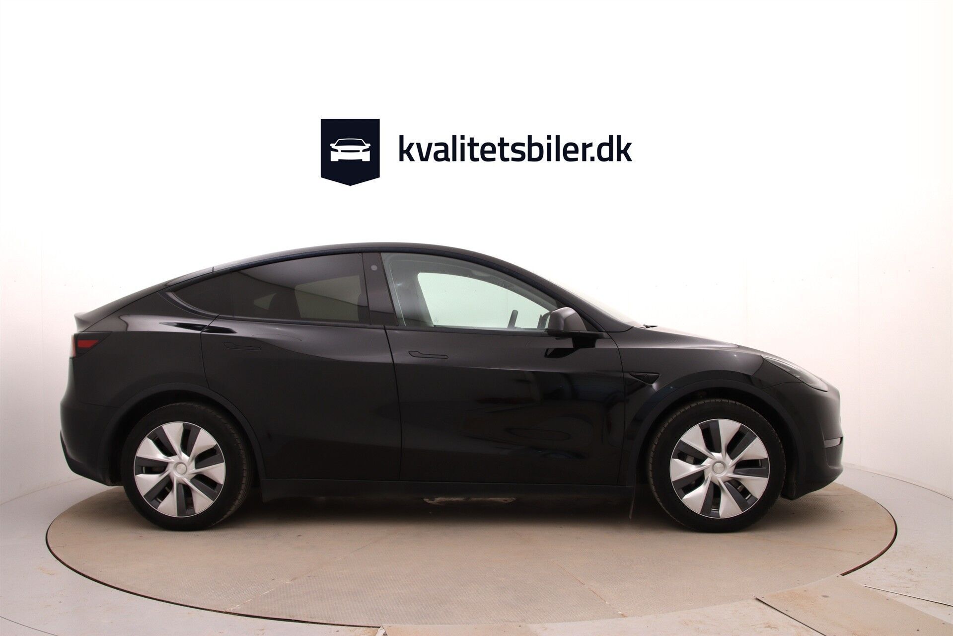 Tesla Model Y EL Long Range AWD 514HK 5d Aut.