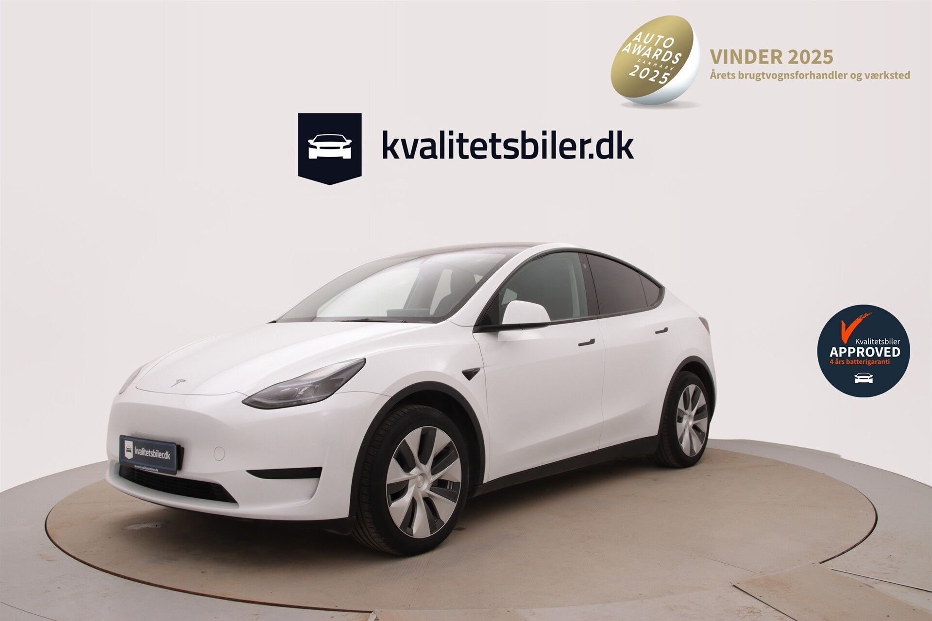 Tesla Model Y EL Standard Range RWD 299HK 5d Aut.