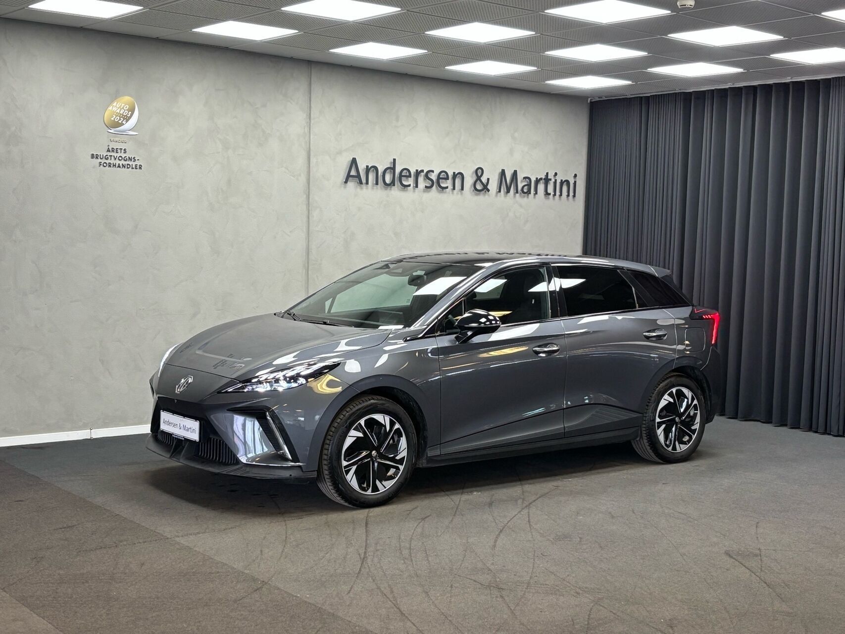 MG MG4 Electric EL Luxury Long Range 204HK 5d Aut.