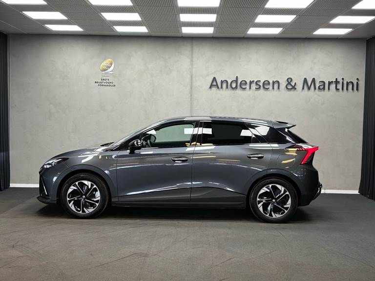 MG MG4 Electric EL Luxury Long Range 204HK 5d Aut.