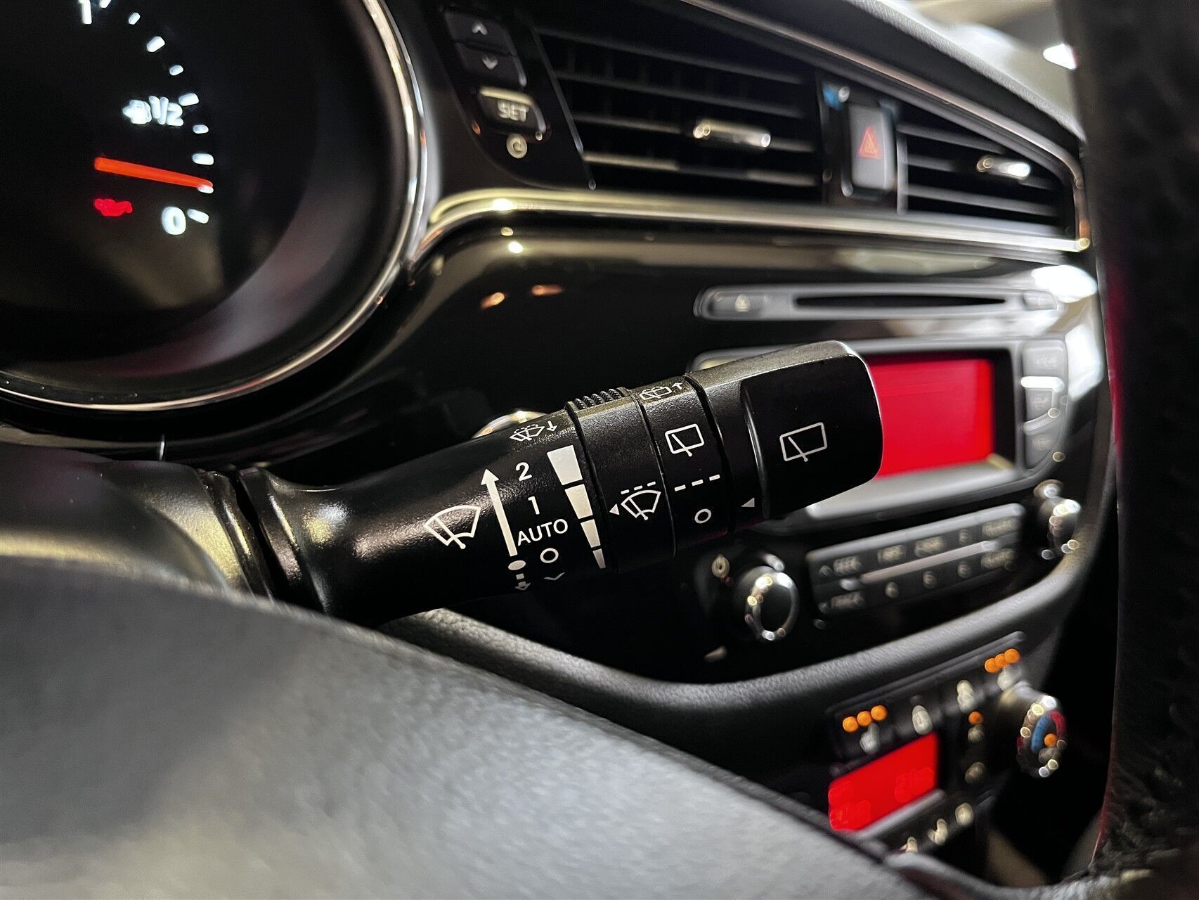 Grå Kia Ceed fra 2017