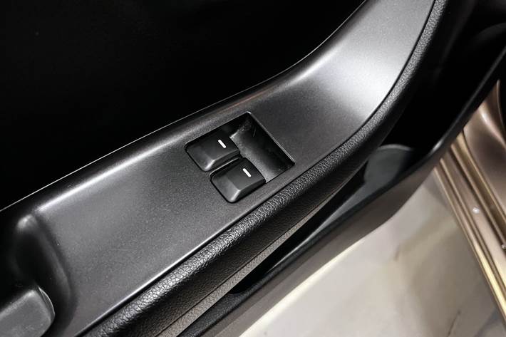 Brun Kia Picanto fra 2014