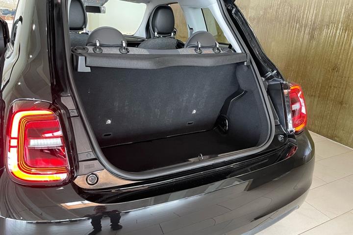 Sort Fiat 500e fra 2022