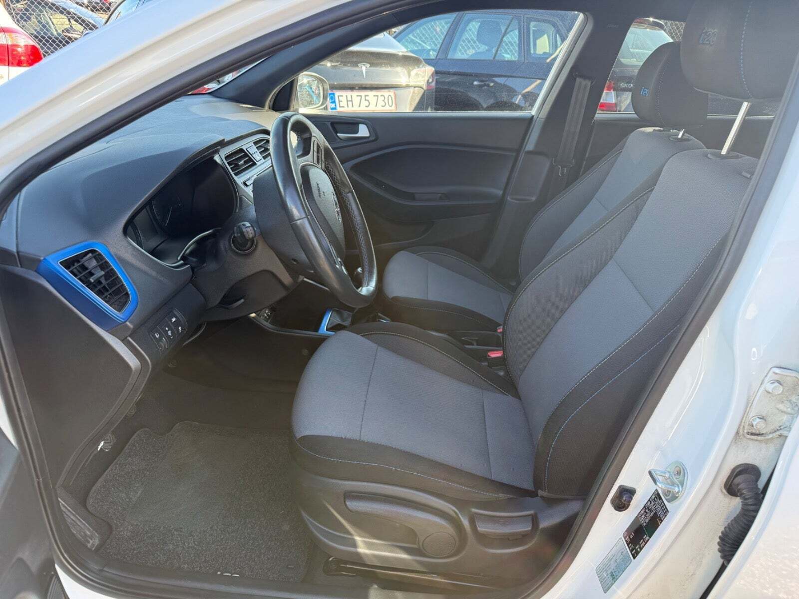 Hvid Hyundai i20 fra 2016