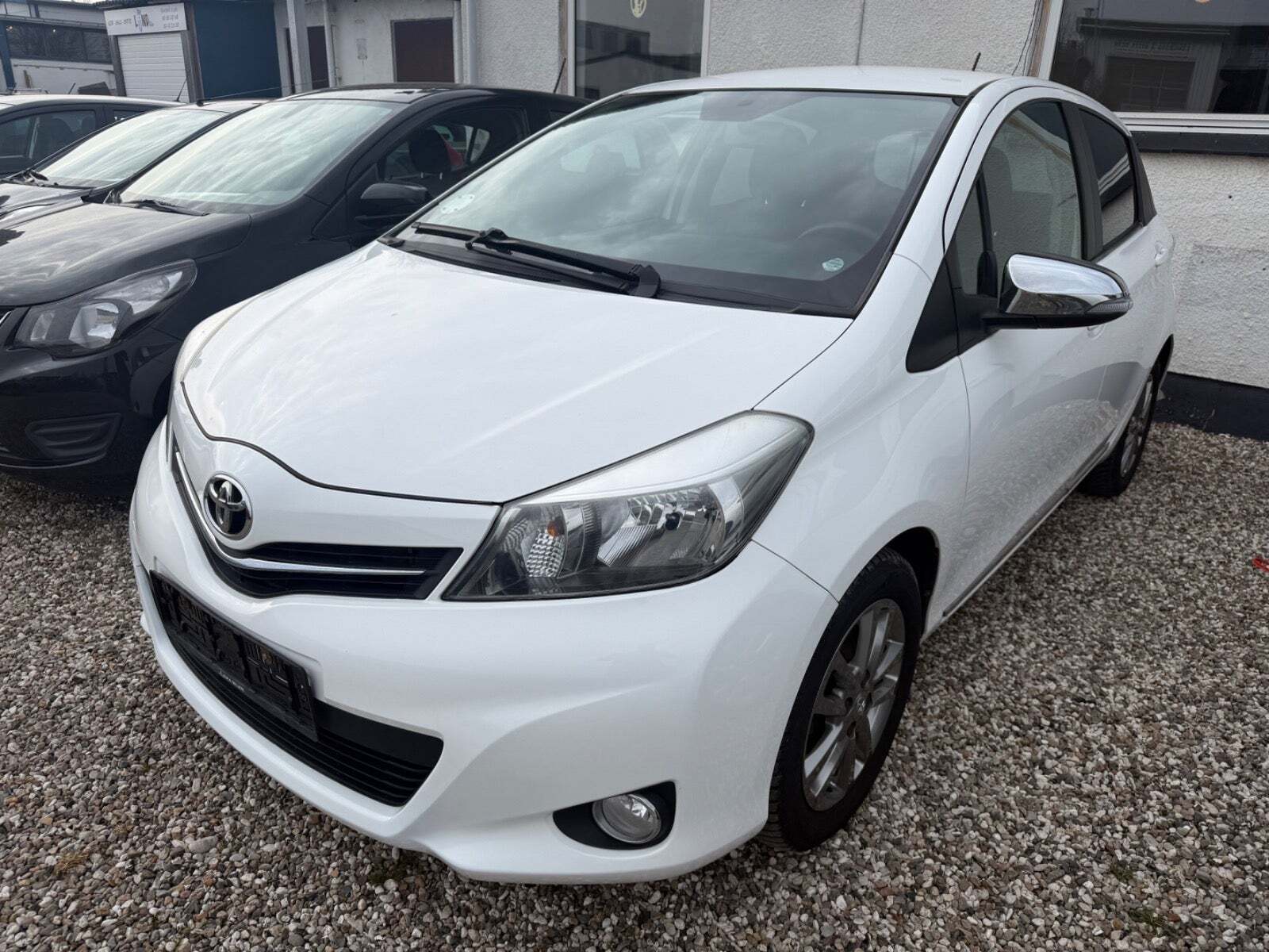 Toyota Yaris 1,0 VVT-i T2 Style