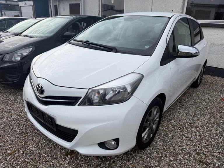 Toyota Yaris 1,0 VVT-i T2 Style